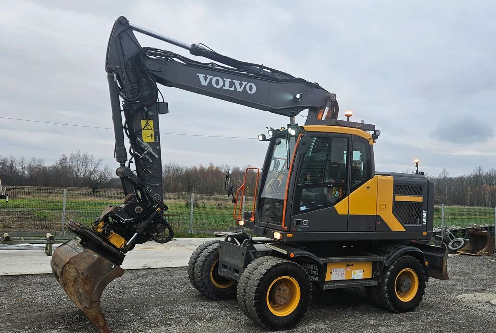 Volvo 160 e  Volvo Ew 160 + Engcon szczypce Okazja