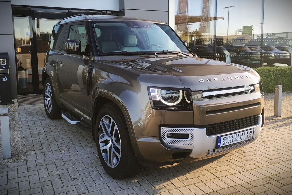 Land Rover Defender MY24 3.0D I6 250PS AWD Auto XS Edition 90