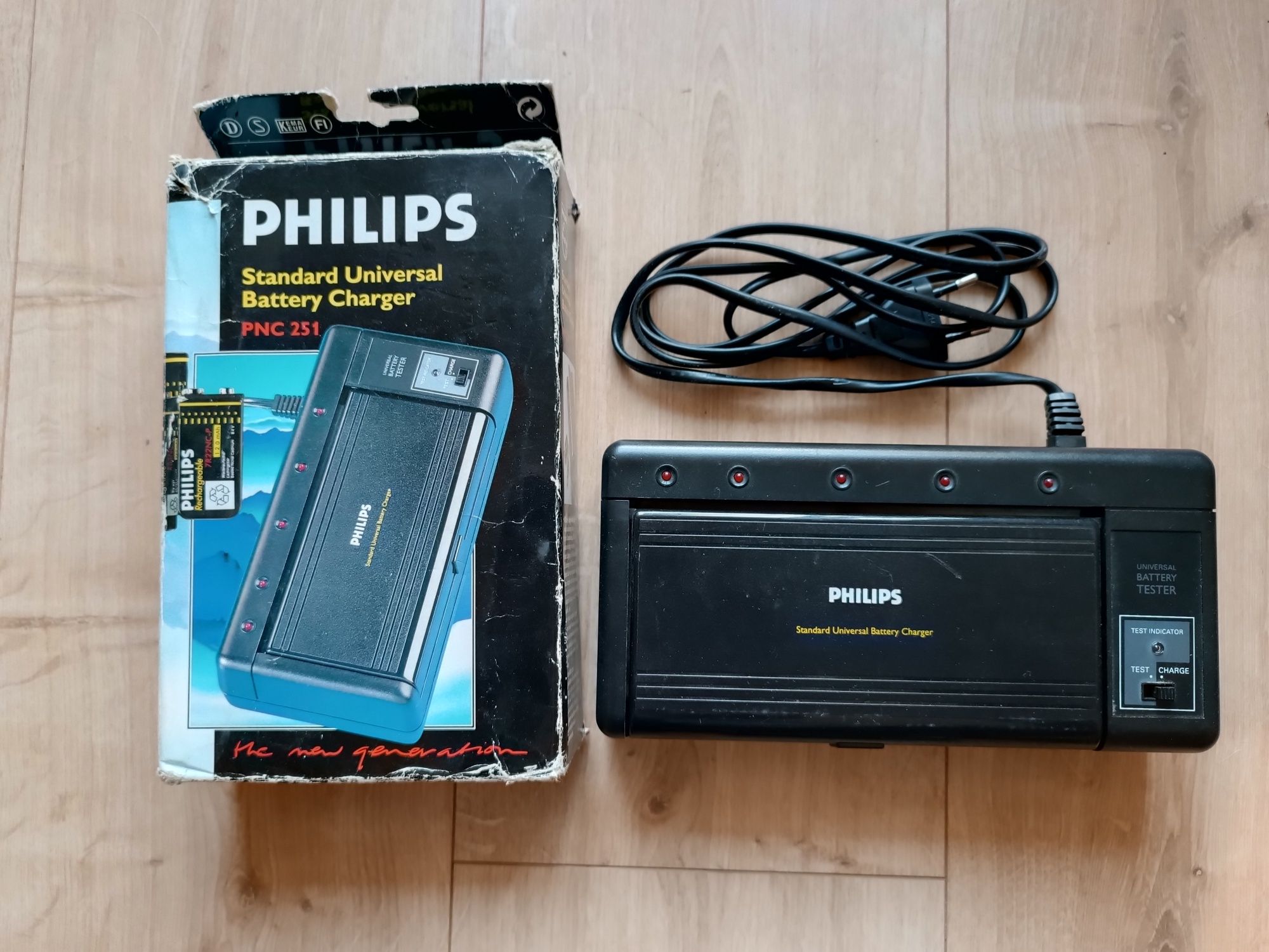 Ładowarka baterii Philips Standard Universal Battery Charger PNC 251