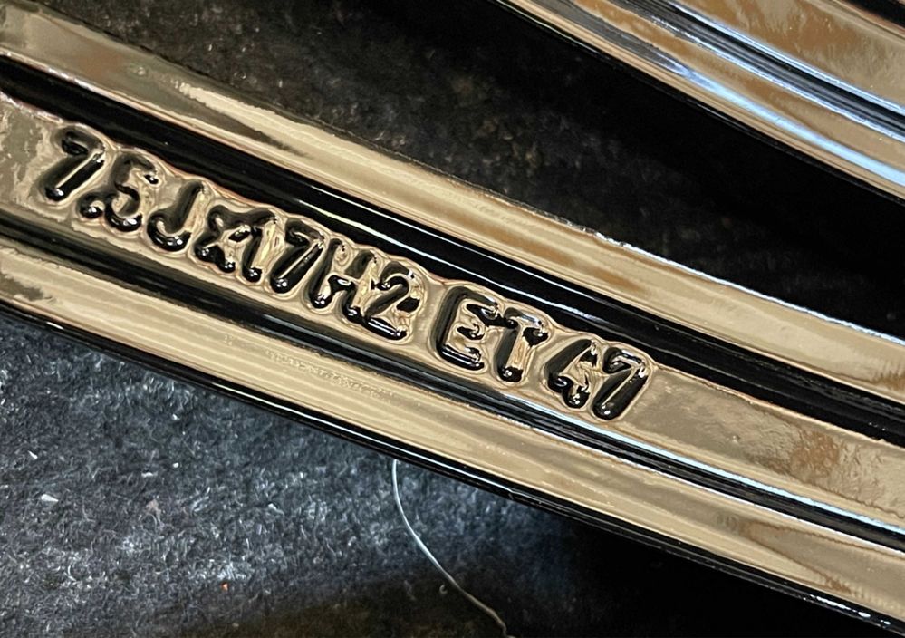 Диски R17 5/112 VW Passat B7 B8 Golf 6/7/8 Tiguan Skoda A5 A7 A8 Seat