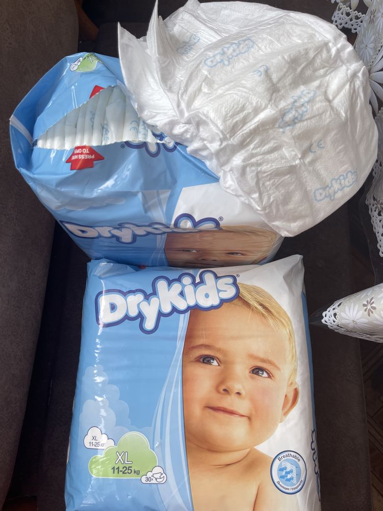 Дитячі підгузки Dry Kids 11-25 кг XL 30 шт.
