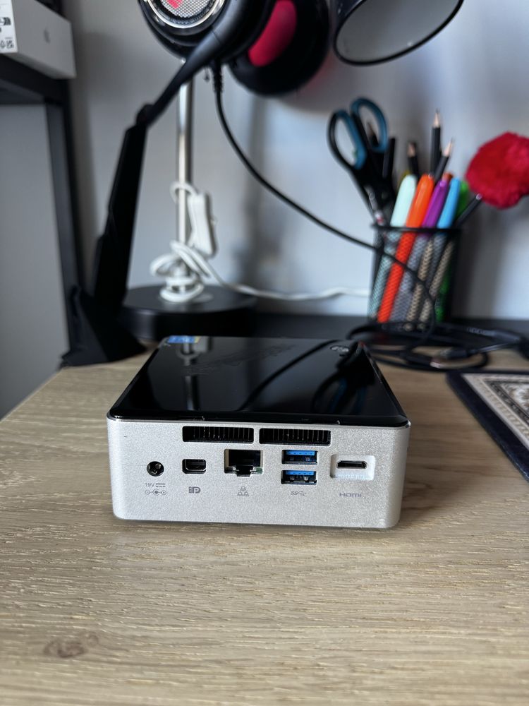 Intel NUC - Windows 11