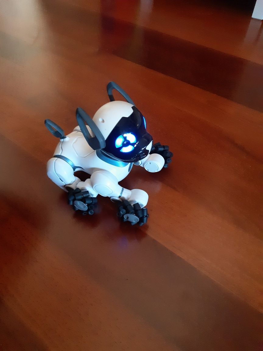 Cão Robótico Hey Chip (https://wowwee.com/chip)