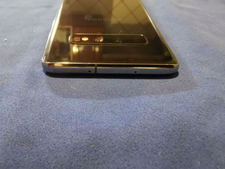 Samsung s10 8/128