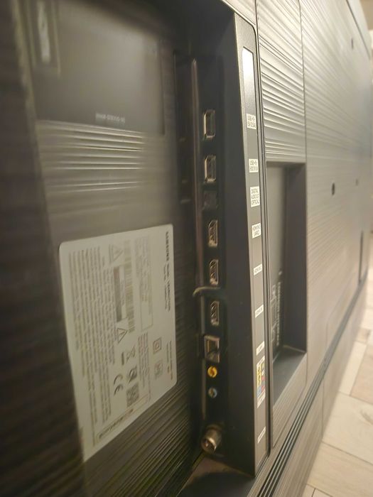 Telewizor Samsung UE49nu7102k uszkodzony