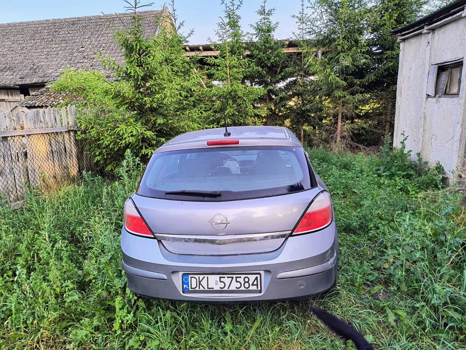 Opel astra h 1.9cdti w całości na części