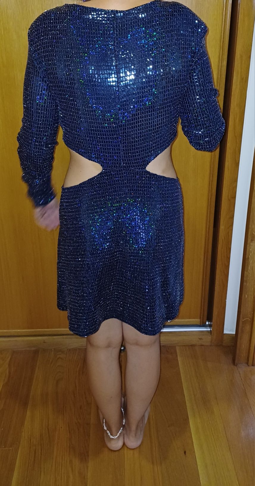 Vestido da stradivarius com brilho