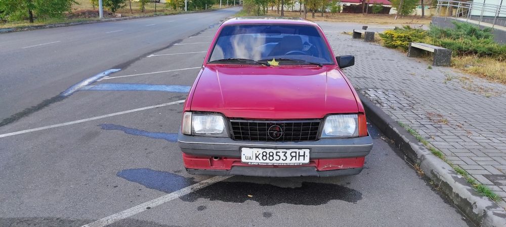 Opel ascona газ бензин