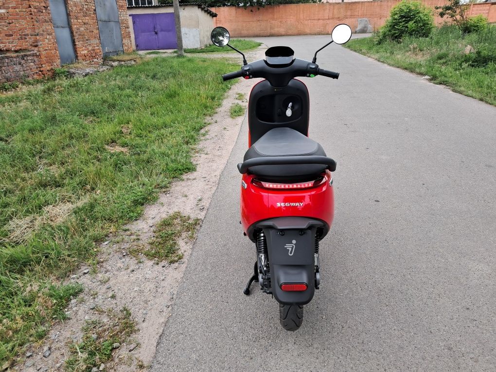 Продам електроскутер