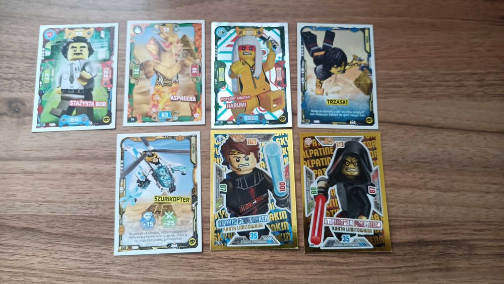 Lego Ninjago / Star Wars karty kolekcjonerskie.