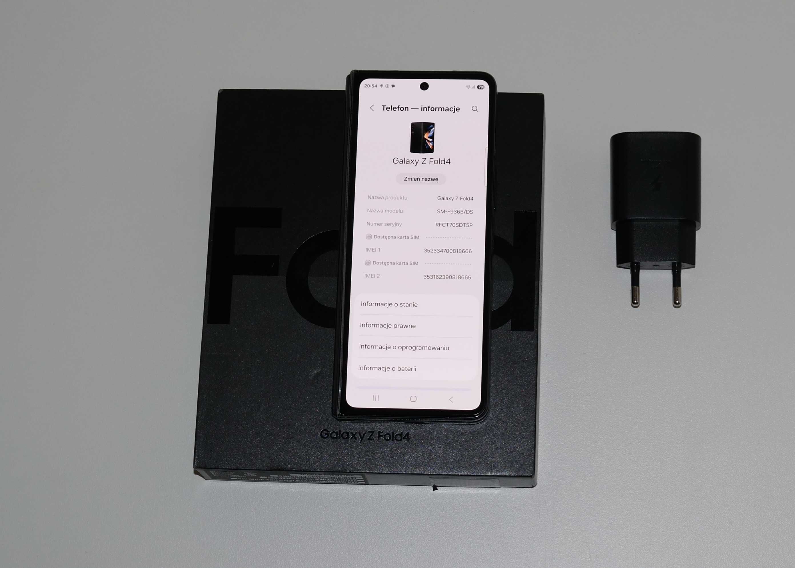 Samsung Z Fold 4 DS, 12/256GB, Czarny + Gratis, Idealny