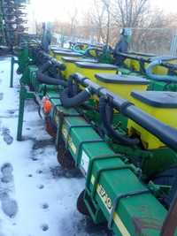 Продам пропашну сівалку John Deere 1710