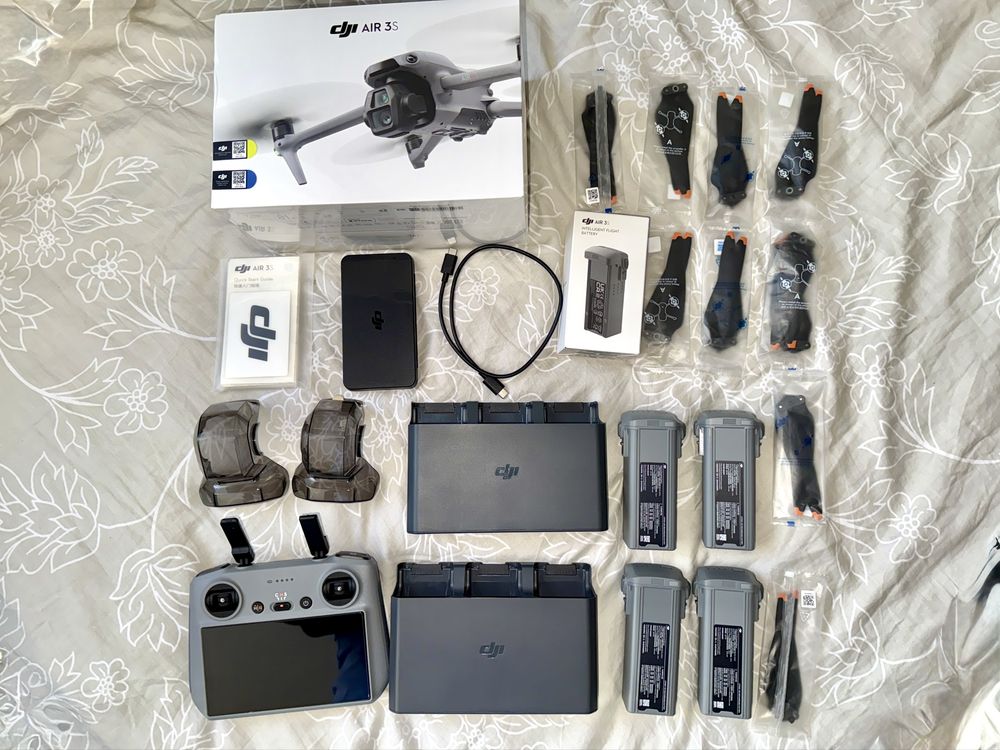 MEGA ZESTAW DJI Air 3 S Air3S NOWY FMC Care 2 Lata + 4 Baterie RC 2