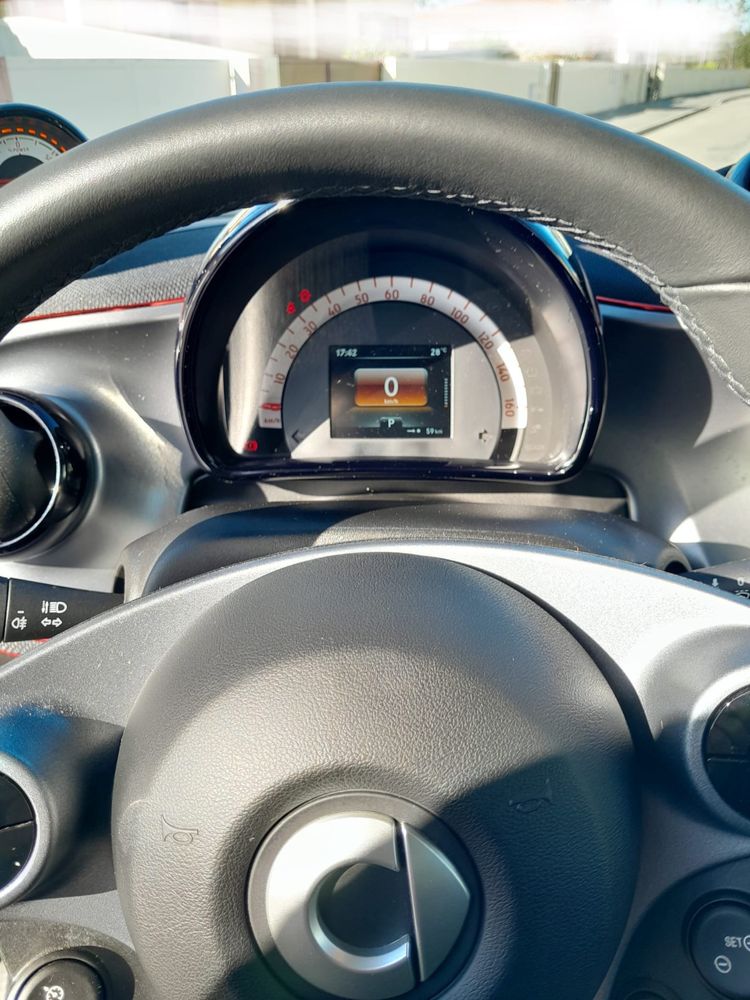 Smart fortwo coupé EQ Passion com Gps
