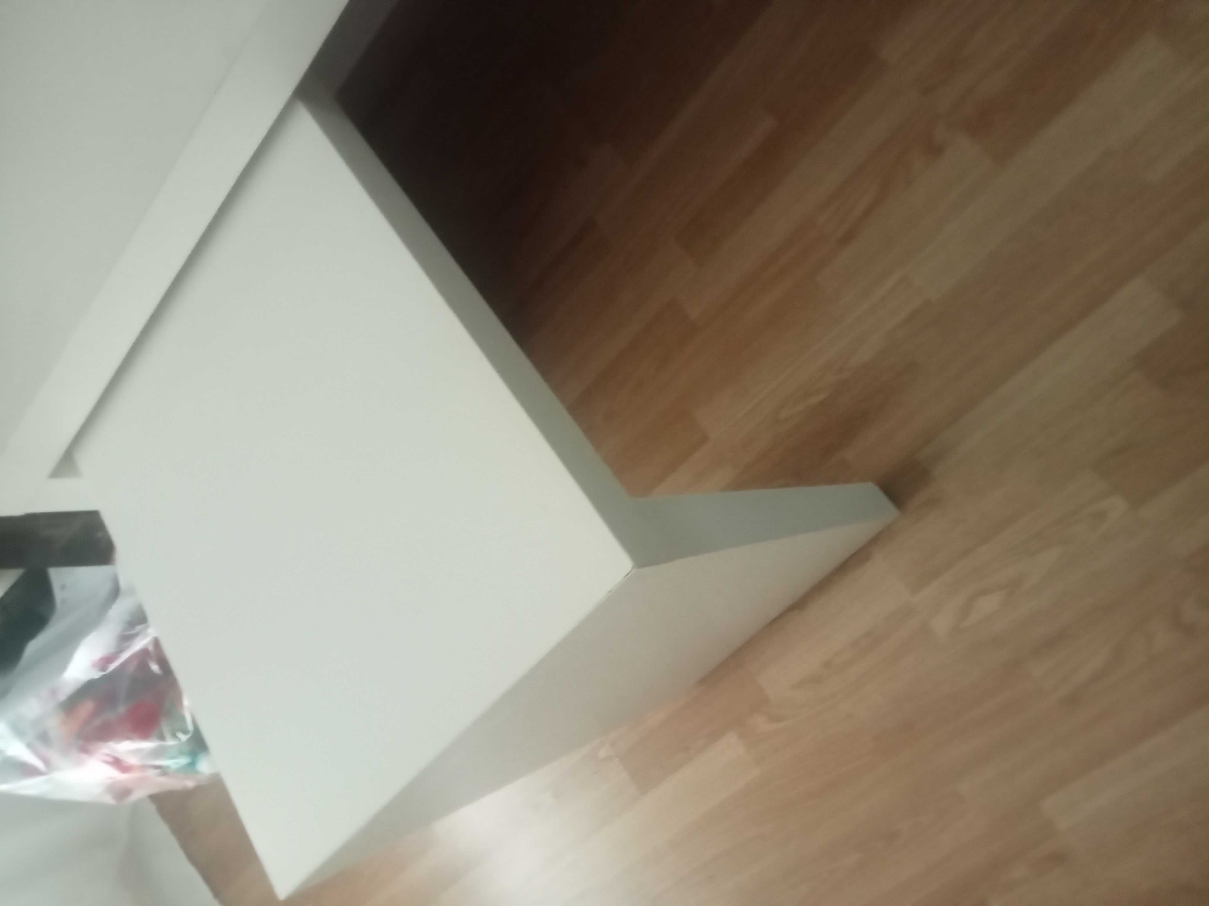 Mesa escritório branca em ótimo estado 1.5 comp 65 larg