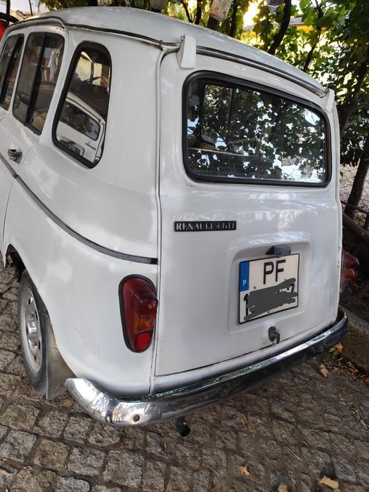 *Renault.    4l*