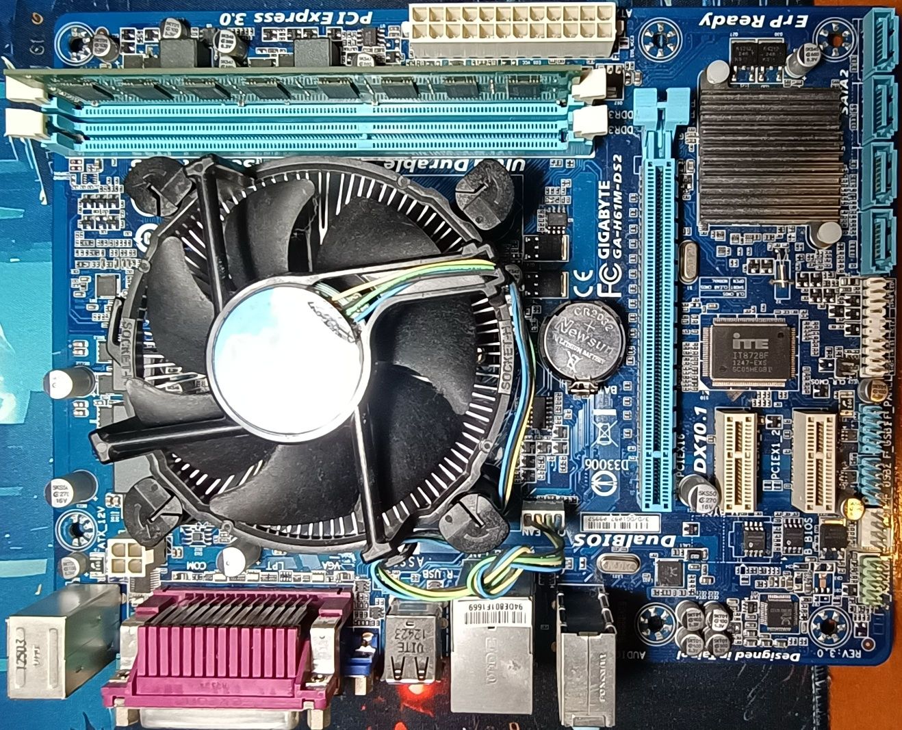 Płyta Gigabyte GA-H61M-DS2 + Procesor I3-3240