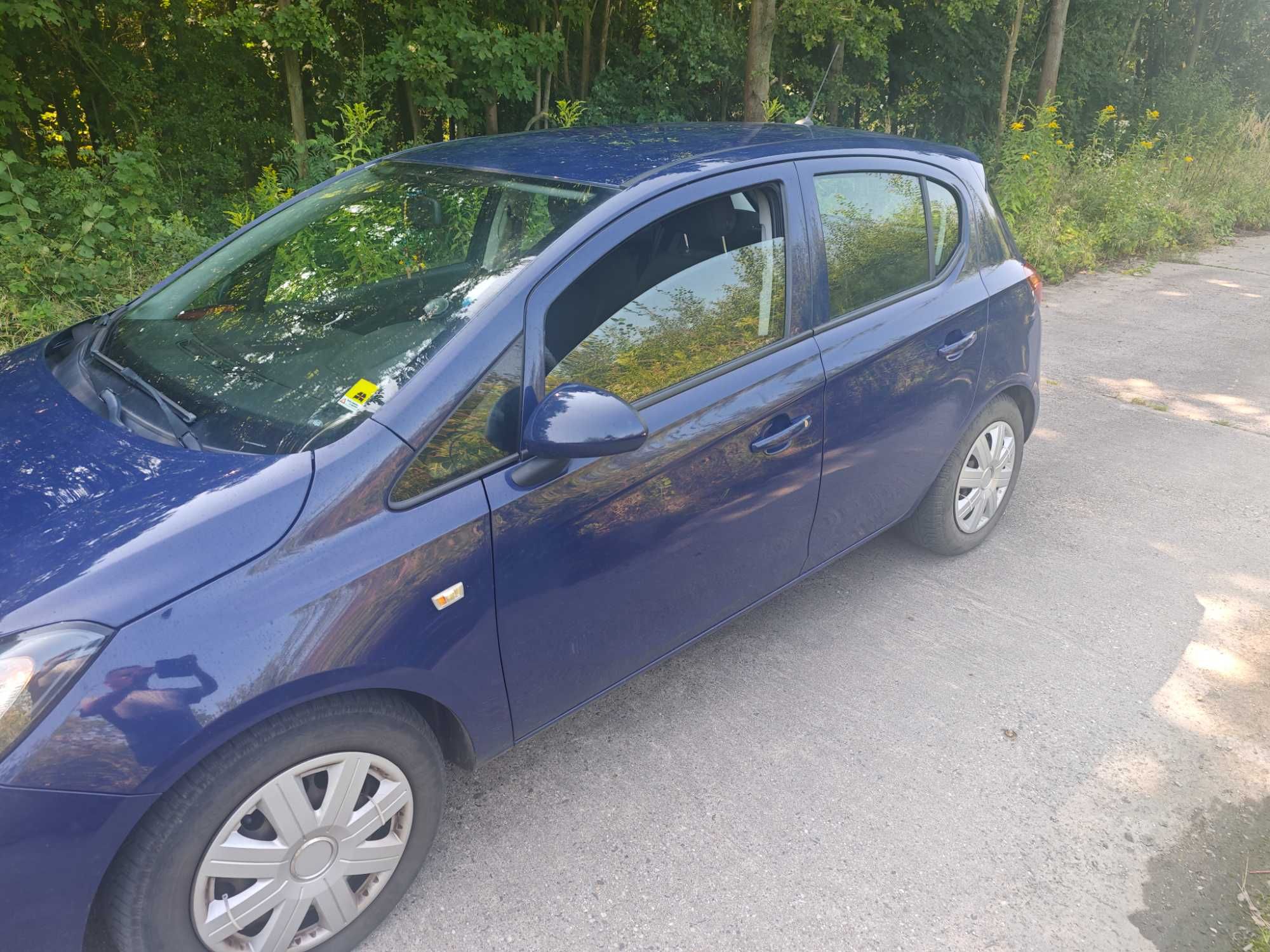 Sprzedam auto opel corsa e