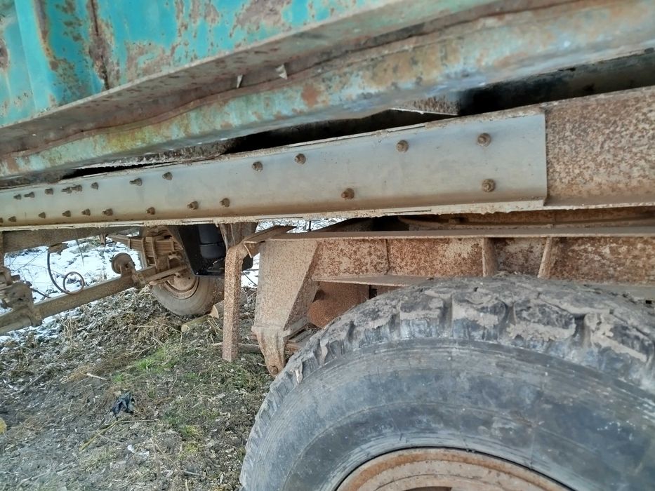 Прицеп зіловський