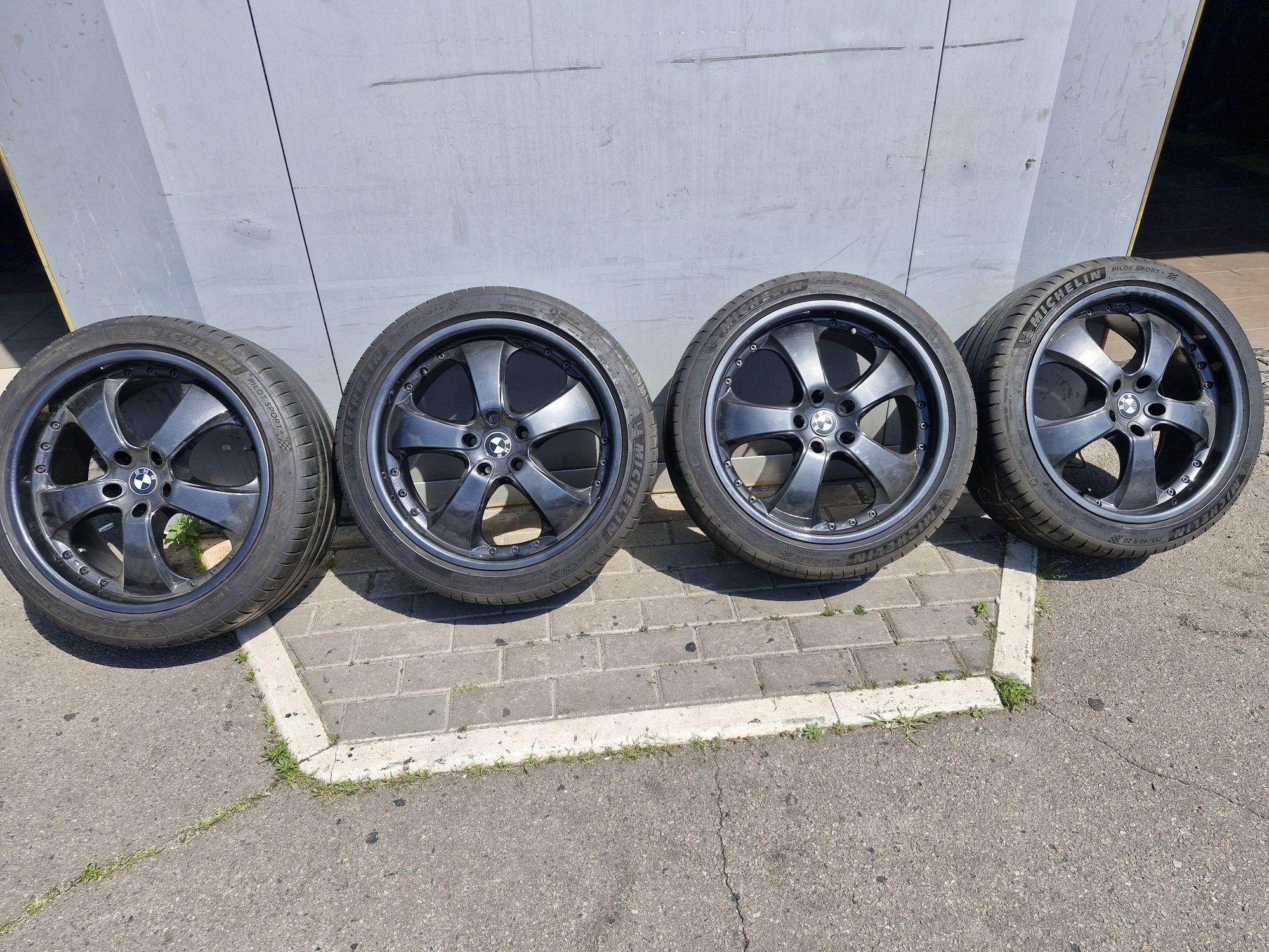 Комплект дисків з шиной R 20 5 120