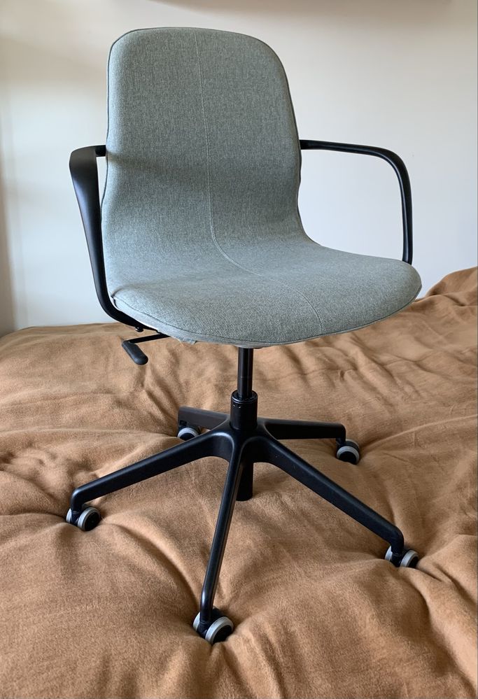 IKEA Fotel obrotowy z podłokietnikami, regul. wychylenia i wysokości