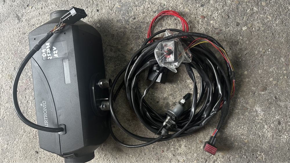 Eberspacher Airtronic D4S - 12V cały kpl Nowe - 100 % sprawne