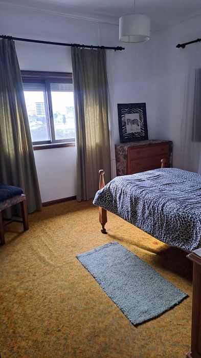 Quarto no meio da natureza e tão perto da cidade.