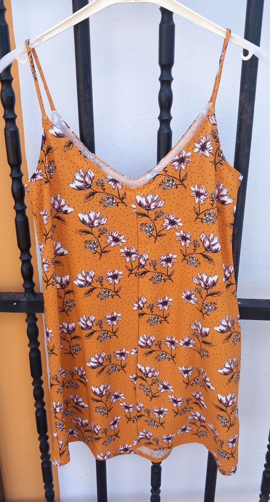 Vestido de alças, tamanho S da Mango 5€
