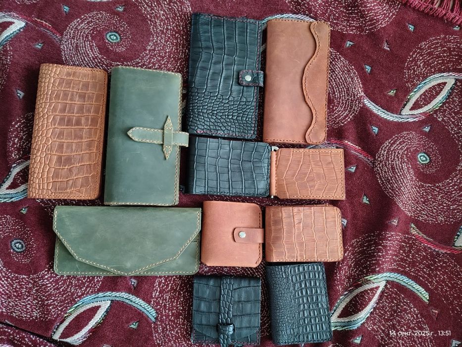 Кожаные портмоне,лонгеры