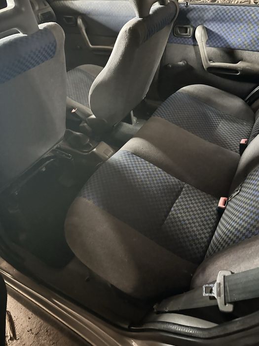 Fiat punto…………….