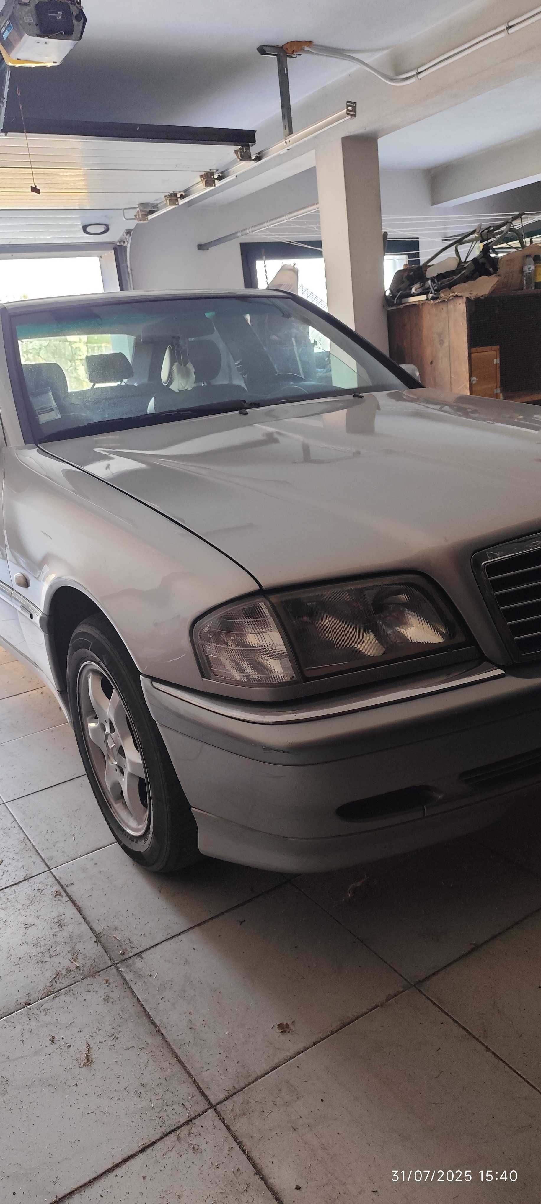 Vendo Mercedes C220 CDI de 1999