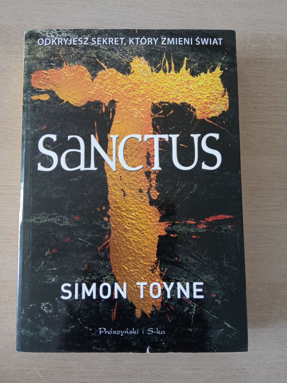 Sanctus S. Toyne
