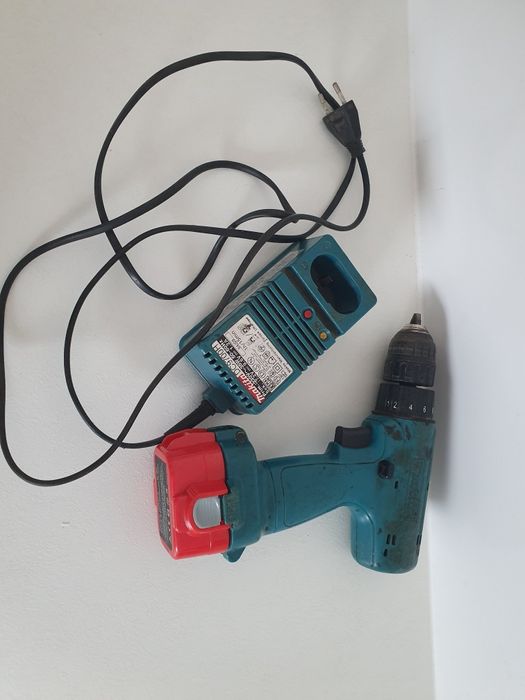 Wkrętarka Makita 9,6v