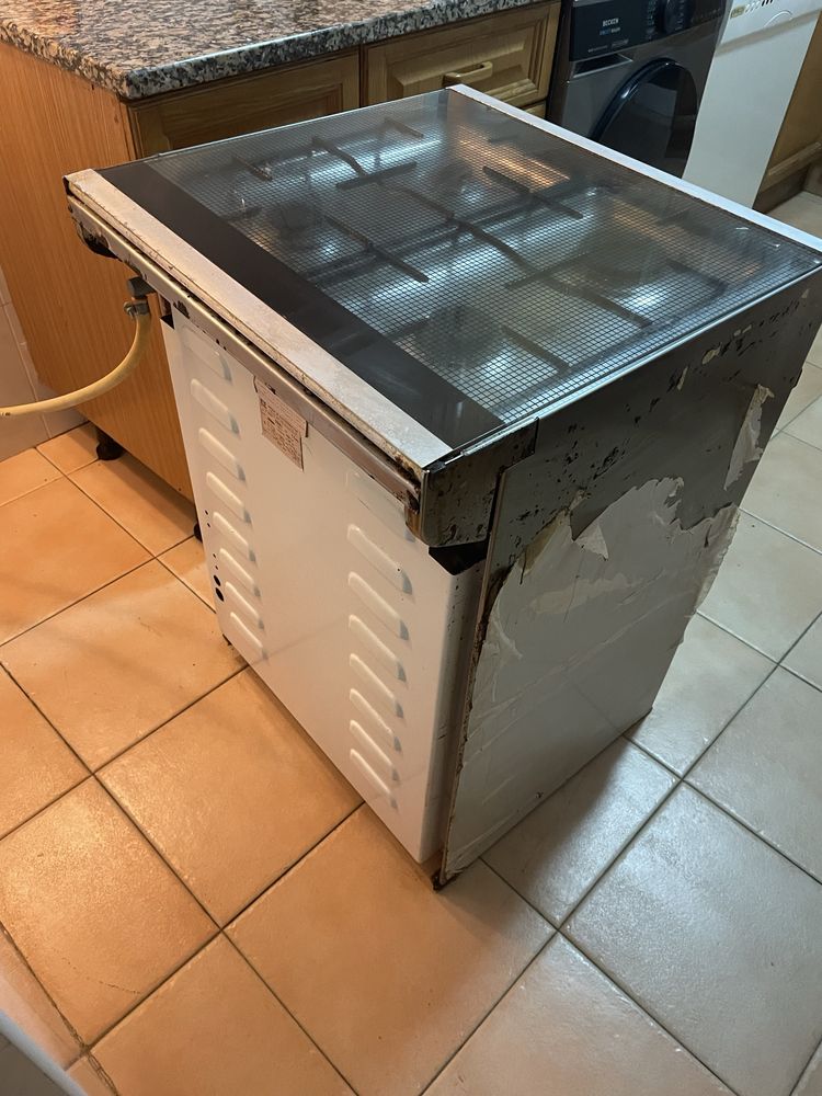 Conjunto completo de forno e fogão