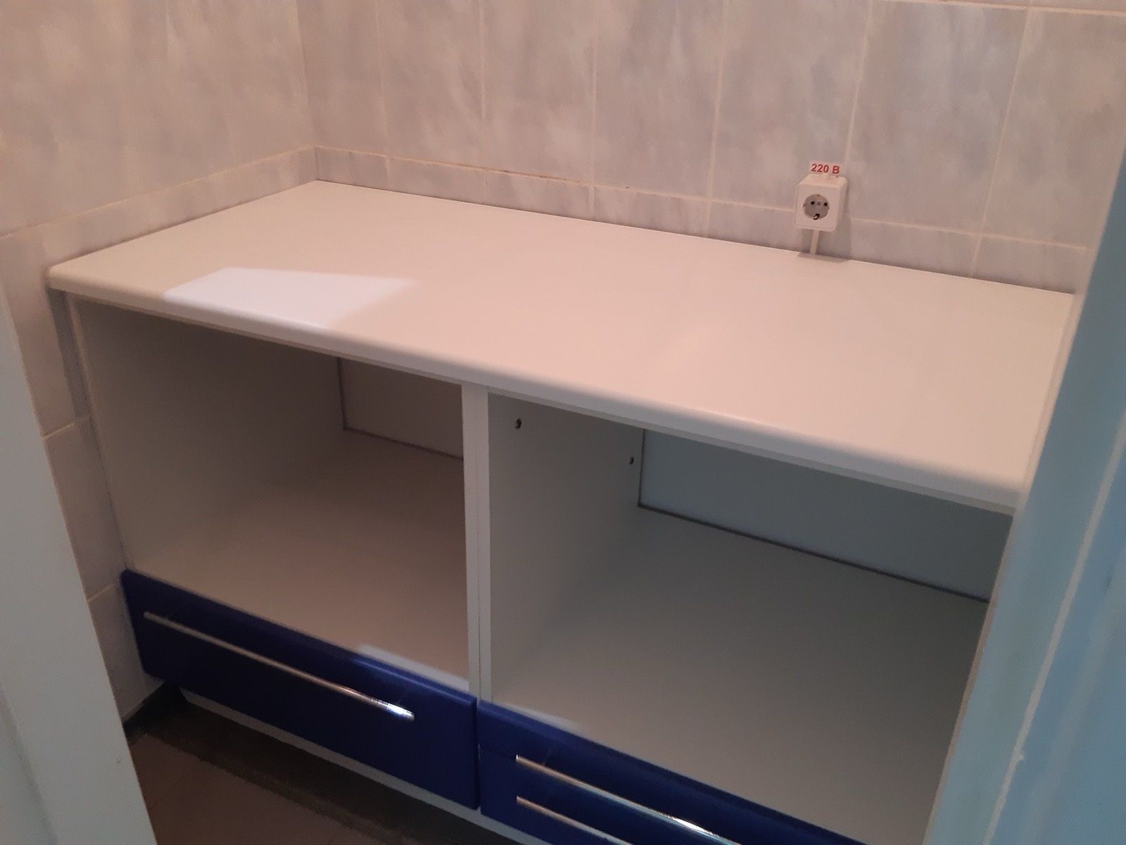Фасад. Площа S =60 m2. Три кімн. Вишенька