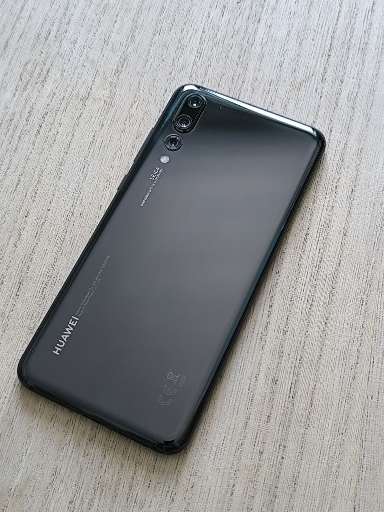 Super telefon Huawei p20pro