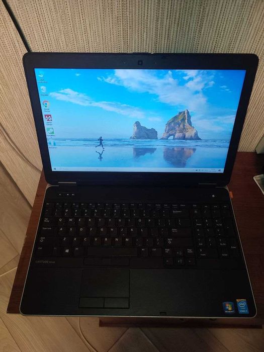 Dell Latitude E6540 - Intel Core i7, 8 GB, SSD 256 GB