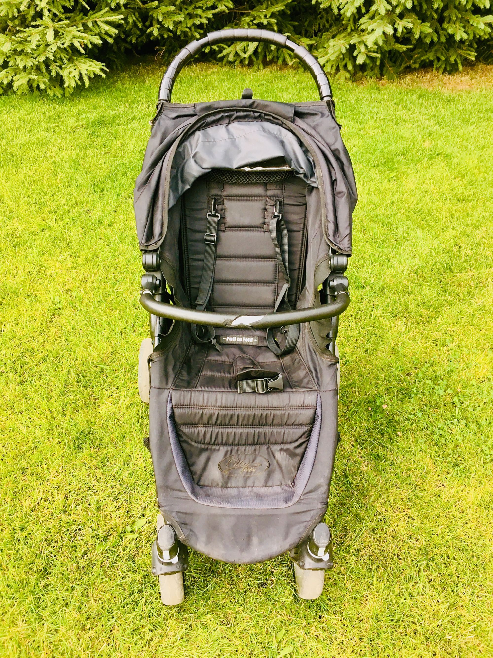 Wózek dziecięcy Baby Jogger City Mini. Bez pałąka.