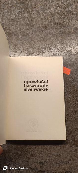 Książka opowieści i przygodny myśliwskie