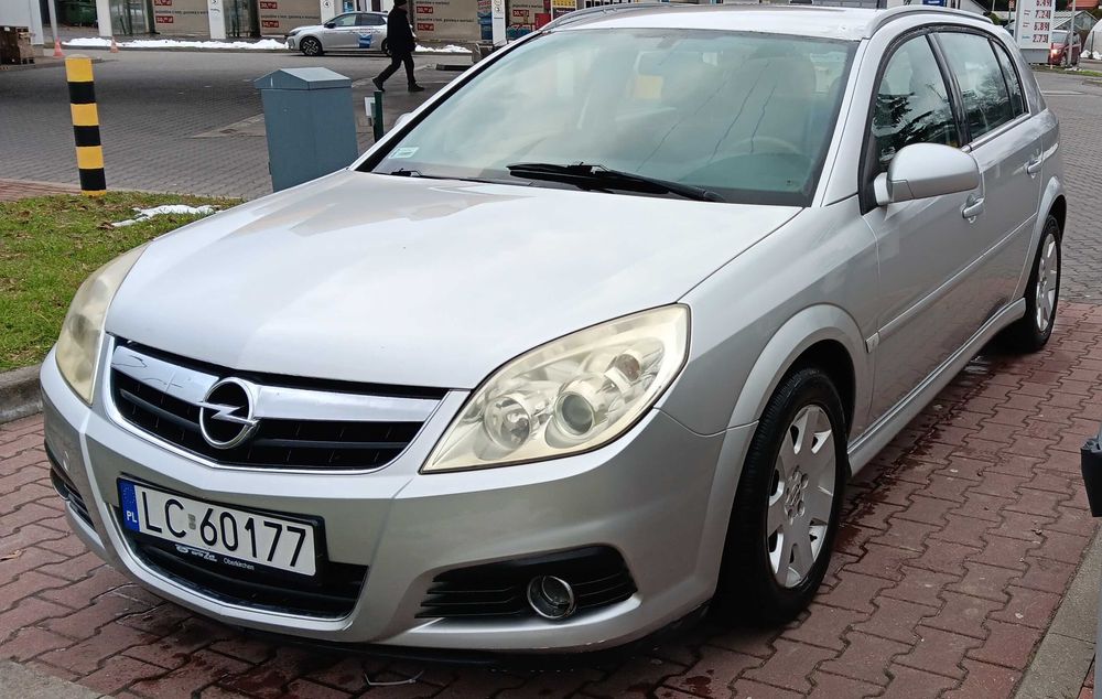 Opel Signum 1.9 CDTi 120 kM 2006 (Vectra C)