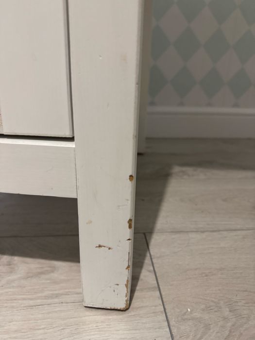 Biurko drewnisne Ikea Hemnes