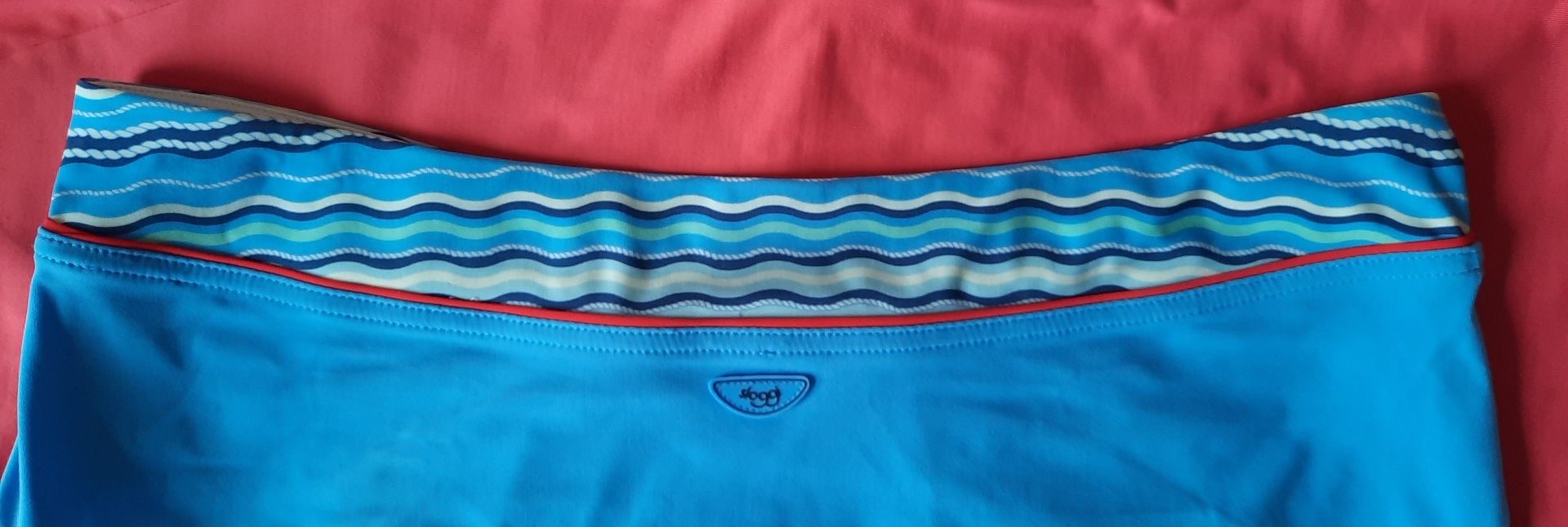 Dół bikini w rozm.  M/L marki Sloggi