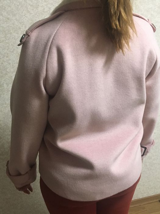 Пальто розовое с кристально белым ангора натур короткое хутро