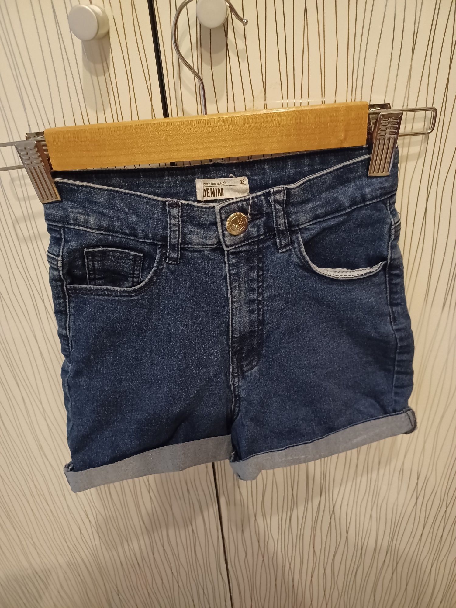 Spodenki rozmiar xs sinsay