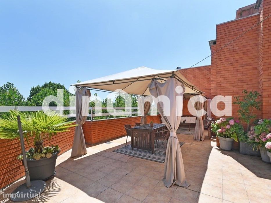 Penthouse no centro de Famalicão!