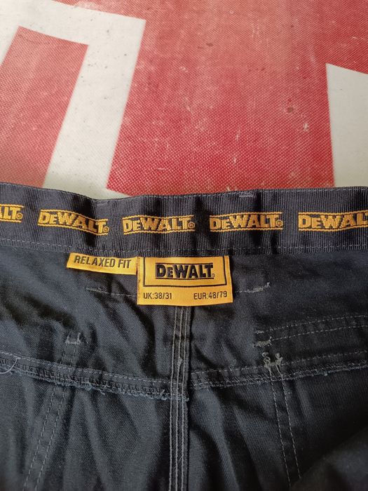 Продам мужские рабочие штаны DeWalt