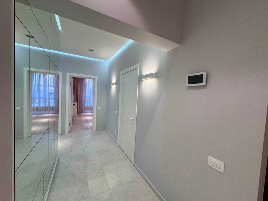 Роскошная 3-спальная квартира в Одессе! Цена снижена!