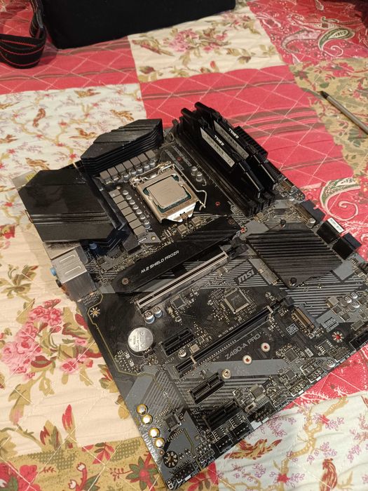 Combo Z490A-PRO + 10600k + 16Gb RAM DDR4 3600CL16