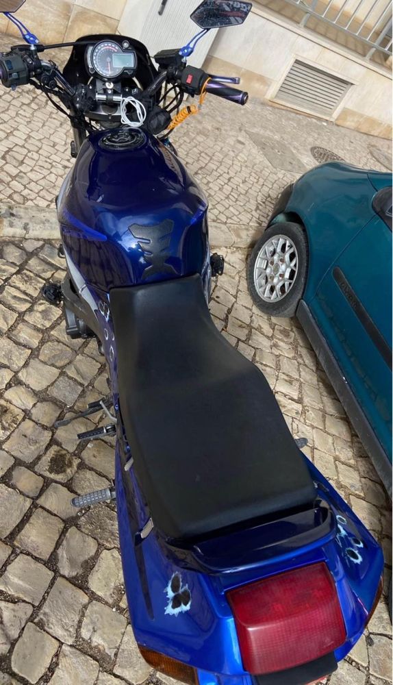 Mota kawazaki zzr 600 customizada- vendo ou troco por scooter 125