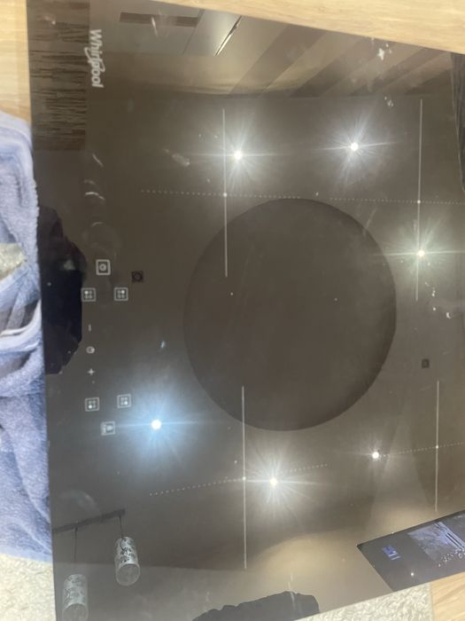 Kuchenka indukcyjna whirpool wsq4860NE